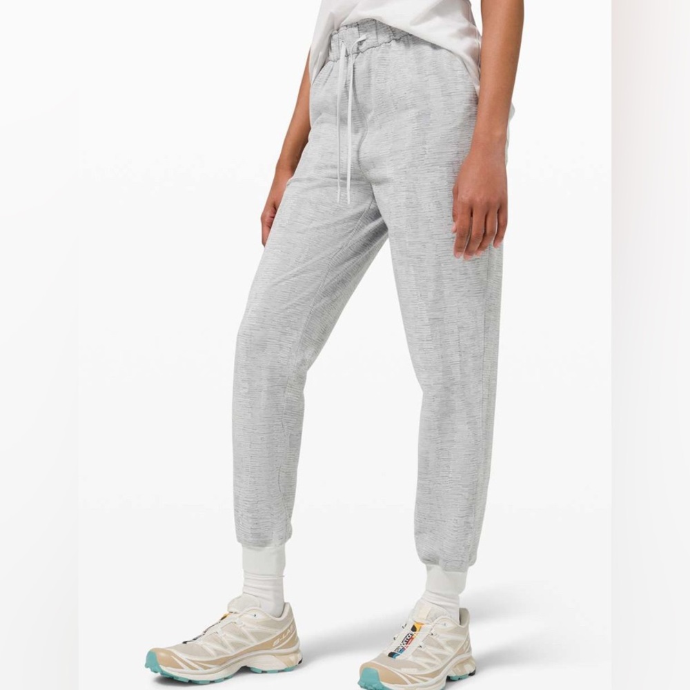Lululemon Ladies Stretch High-Rise Joggers